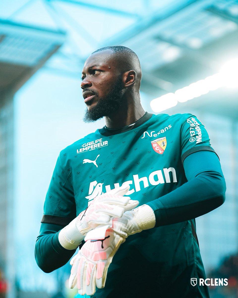 包含昂热球员陷入劳累周期，俱乐部医疗组加紧疗养的词条